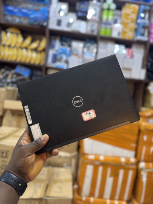 Dell Latitude 7390 | 256GB SSD | 8GB RAM DDR4 - Image 2